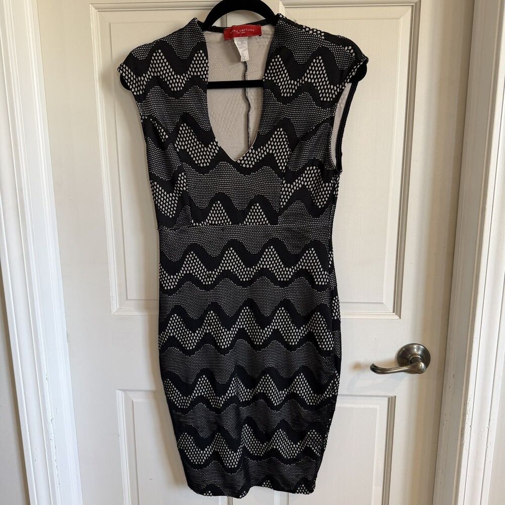 Akira Chicago Red Label Lace Black Bodycon Plunging Dress Large USA Women’s Club